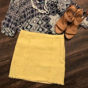 Tweed yellow 💛 skirt